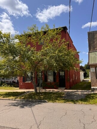 Plus de détails pour 12 S Chenango St, Greene, NY - Bureau à vendre
