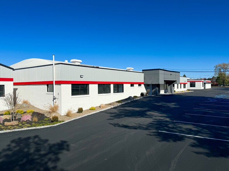 22 Readington Rd, Branchburg, NJ à louer - Photo de l’immeuble – Image 3 sur 5