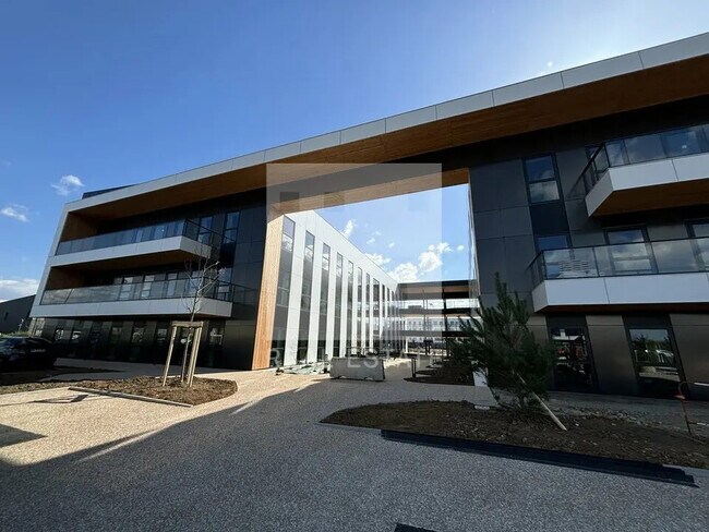 Plus de détails pour Bureau à vendre