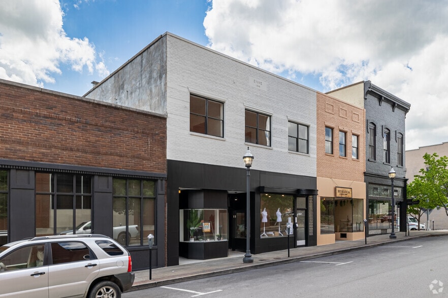 3-7 E Mountain St, Fayetteville, AR à louer - Photo principale – Image 3 sur 12