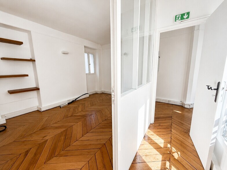 23 Rue De Choiseul, Paris à louer - Photo intérieure – Image 3 sur 6