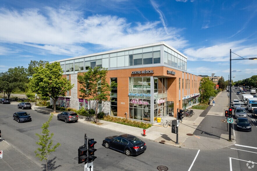 2815 Rue Sherbrooke E, Montréal, QC à louer - Photo principale – Image 1 sur 4