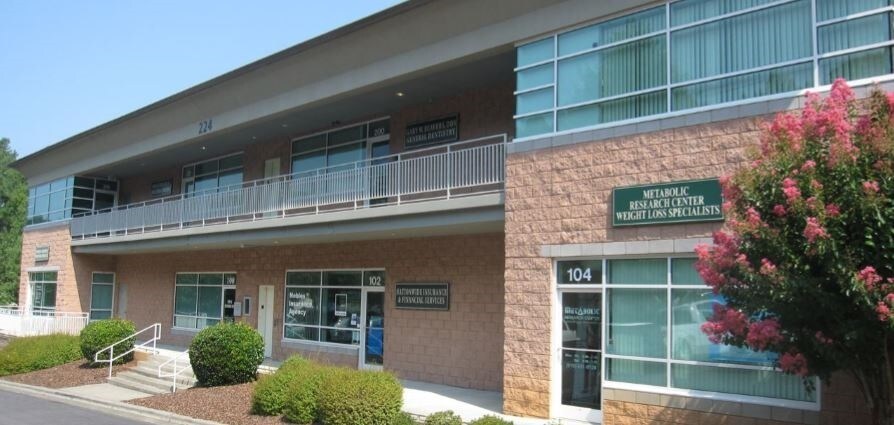 224 High House Rd, Cary, NC à vendre - Photo principale – Image 1 sur 26