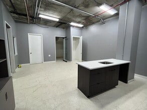 467 Keap St, Brooklyn, NY à louer Photo intérieure– Image 2 sur 5