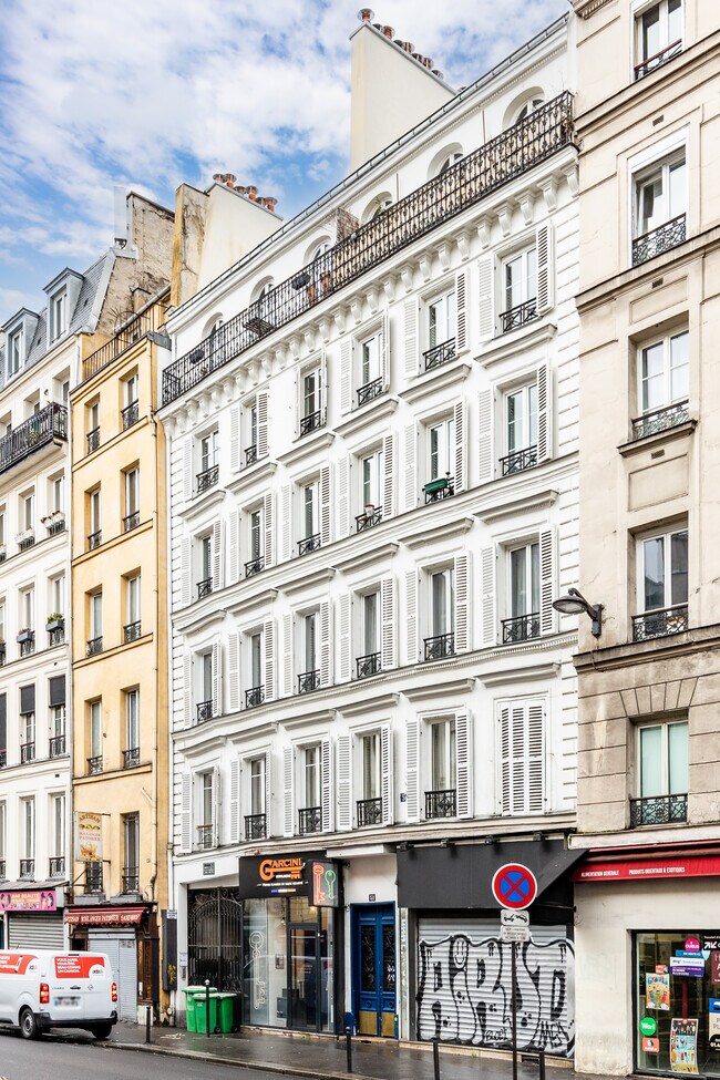 Plus de détails pour 51 Rue Du Faubourg Saint-Martin, Paris - Bureau à louer