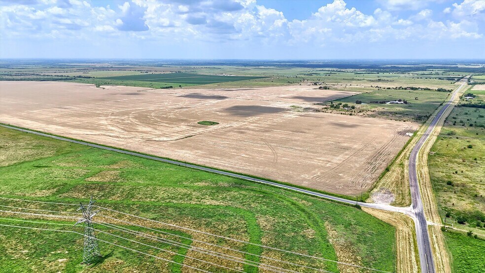 FM 902 & Wall Street, Howe, TX à vendre - Photo de l’immeuble – Image 3 sur 43