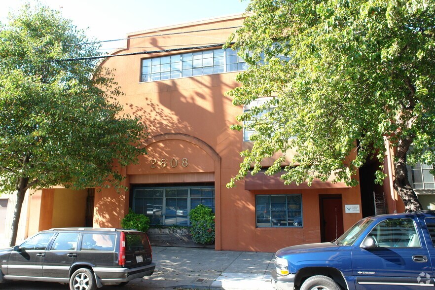 2608 9th St, Berkeley, CA à louer - Photo de l’immeuble – Image 1 sur 22