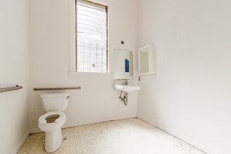 270 Divisadero St, San Francisco, CA à louer Photo intérieure– Image 2 sur 12