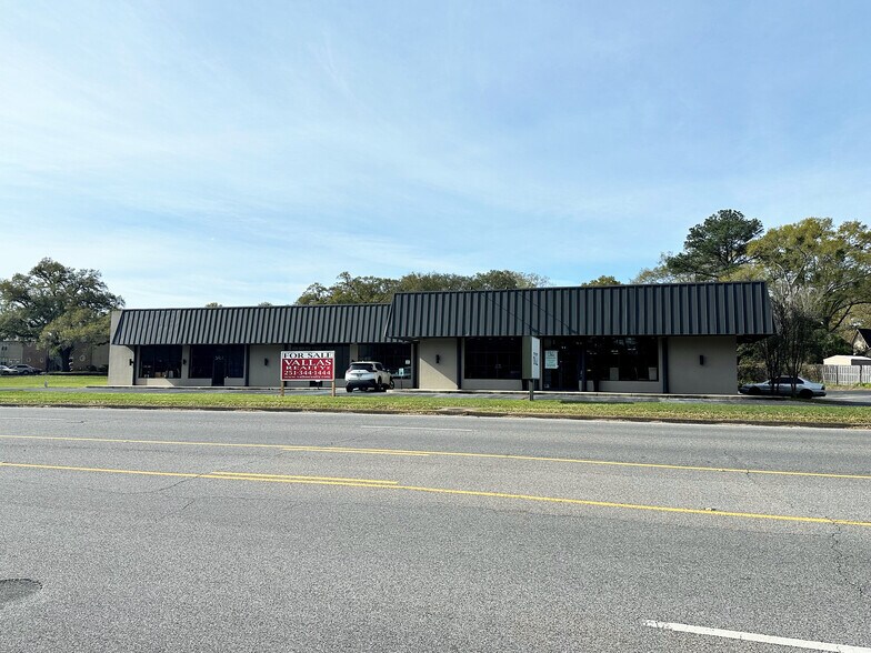 602 Azalea Rd, Mobile, AL à vendre - Photo de l’immeuble – Image 2 sur 15
