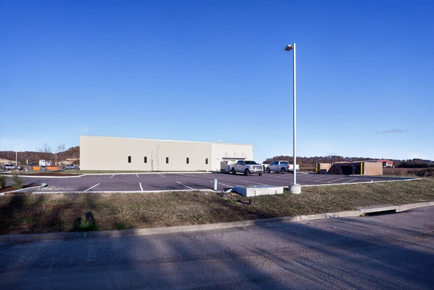 160 Nautilus Dr, Hazard, KY à vendre - Photo de l’immeuble – Image 3 sur 5