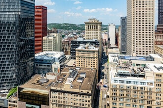 351-355 5th Ave, Pittsburgh, PA - VUE AÉRIENNE  vue de carte