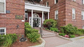 Plus de détails pour 114-20 Queens Blvd, Forest Hills, NY - Logement à vendre