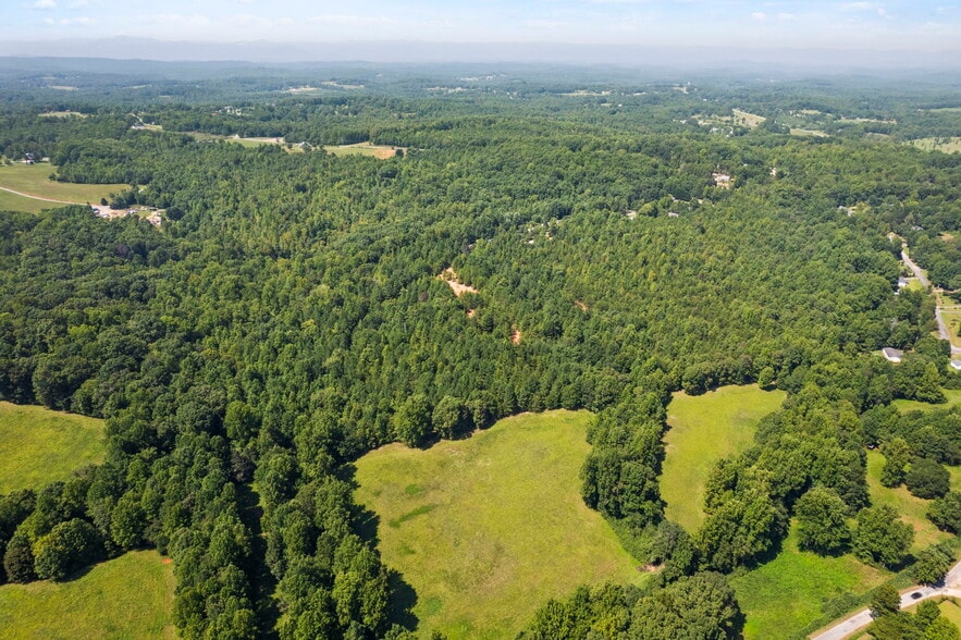 Diwa Drive, Easley, SC à vendre - Photo de l’immeuble – Image 3 sur 22