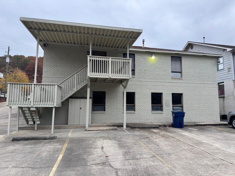 223 1st St N, Alabaster, AL à louer - Photo de l’immeuble – Image 3 sur 14