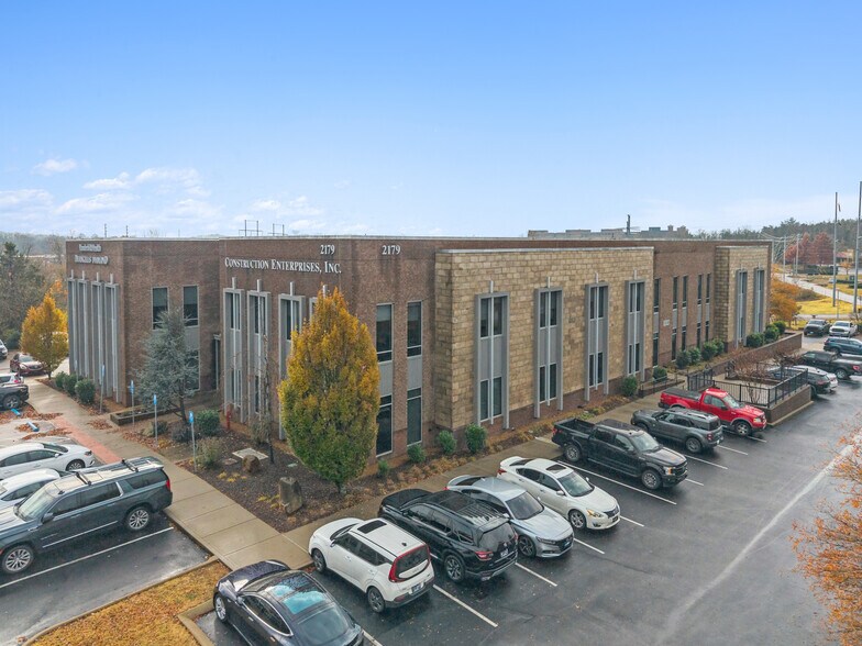 2179 Edward Curd Ln, Franklin, TN à vendre - Photo de l’immeuble – Image 3 sur 72