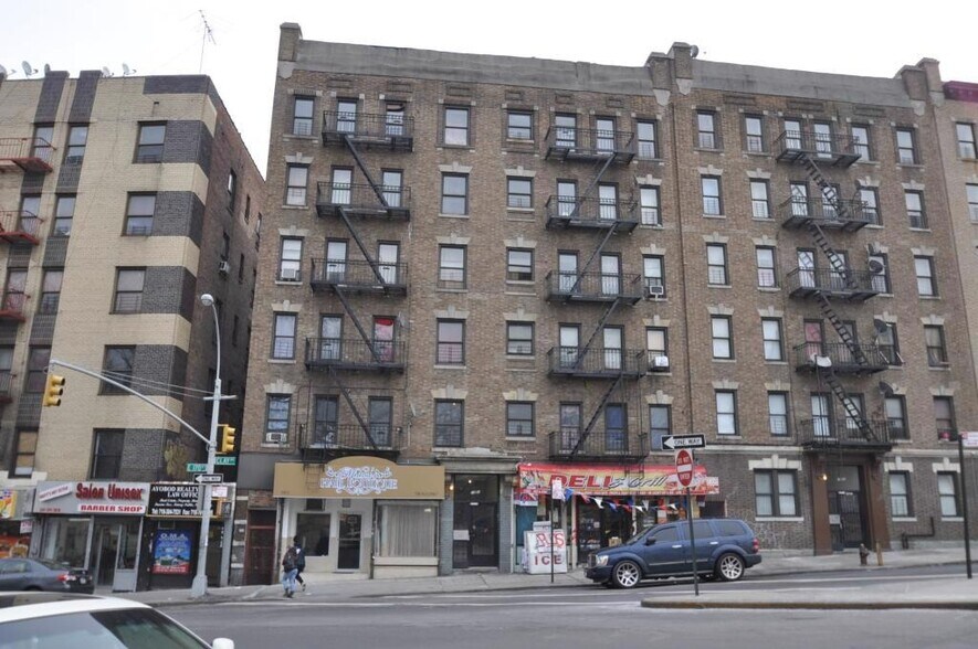 1402 Clay Ave, Bronx, NY à vendre - Photo principale – Image 1 sur 1