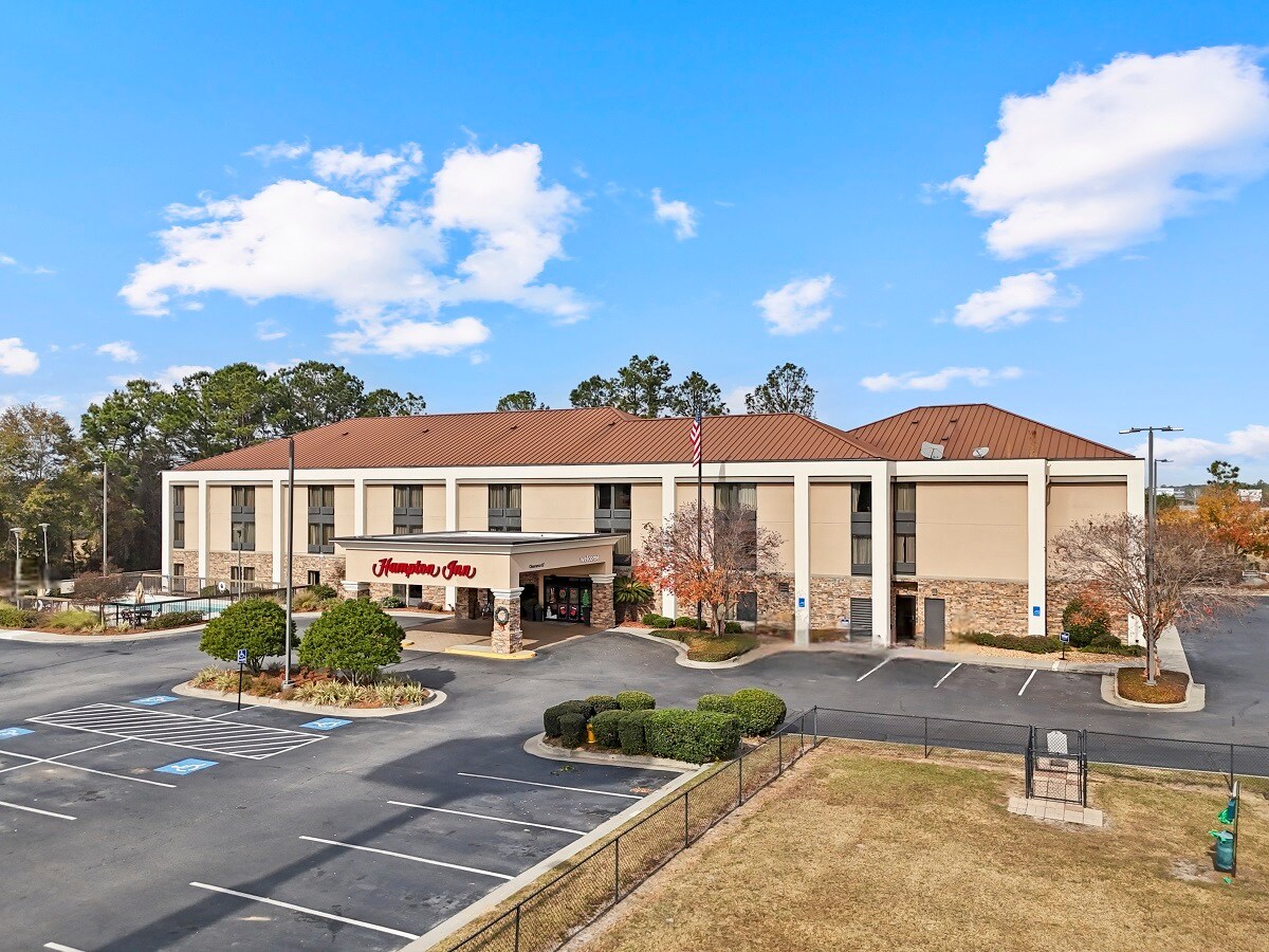 1500 W 4th St, Adel, GA à vendre Photo principale– Image 1 sur 28