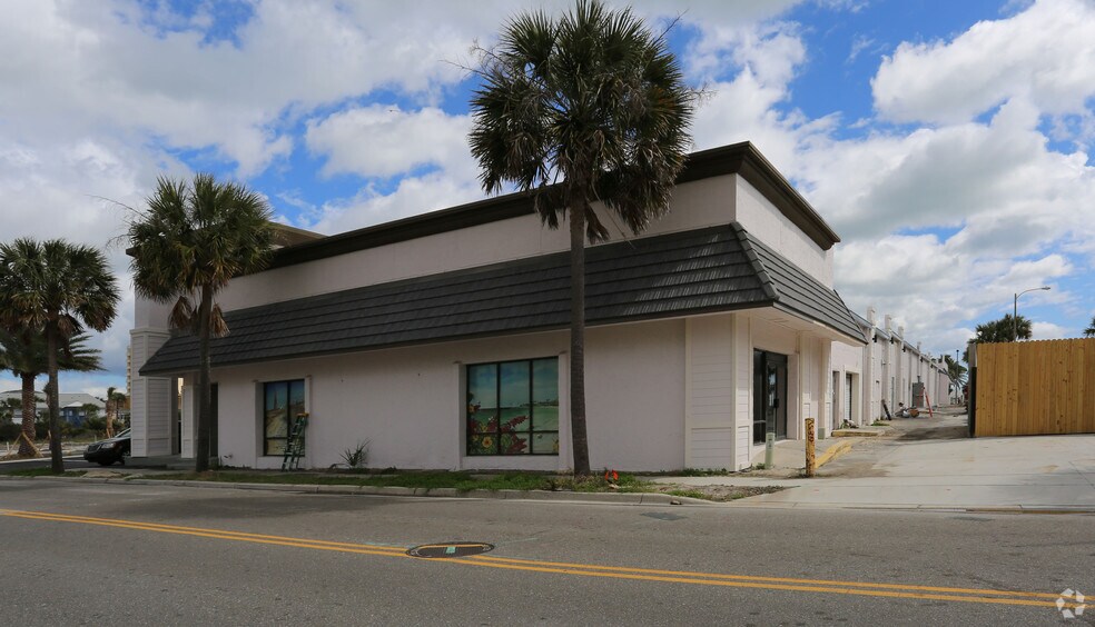 102 6th Ave N, Jacksonville, FL à louer - Photo intérieure – Image 3 sur 16