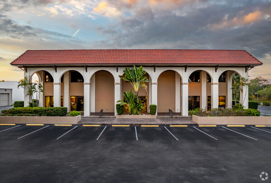 2100 S Tamiami Trl, Venice, FL à vendre - Photo de l’immeuble – Image 2 sur 16