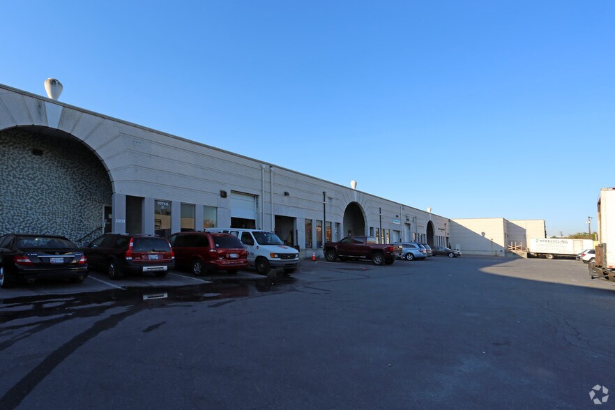 10744-10750 Tucker St, Beltsville, MD à louer - Photo de l’immeuble – Image 3 sur 4