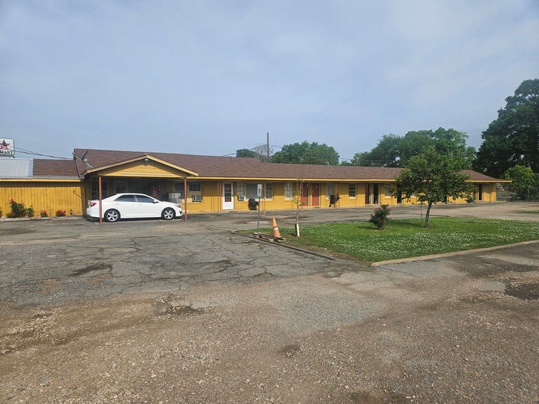 1134 Harrison St, Rayville, LA à vendre - Photo principale – Image 1 sur 6