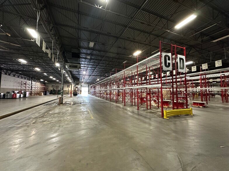 190 NW Industrial Pky, Jackson, MS à louer - Photo de l’immeuble – Image 3 sur 10