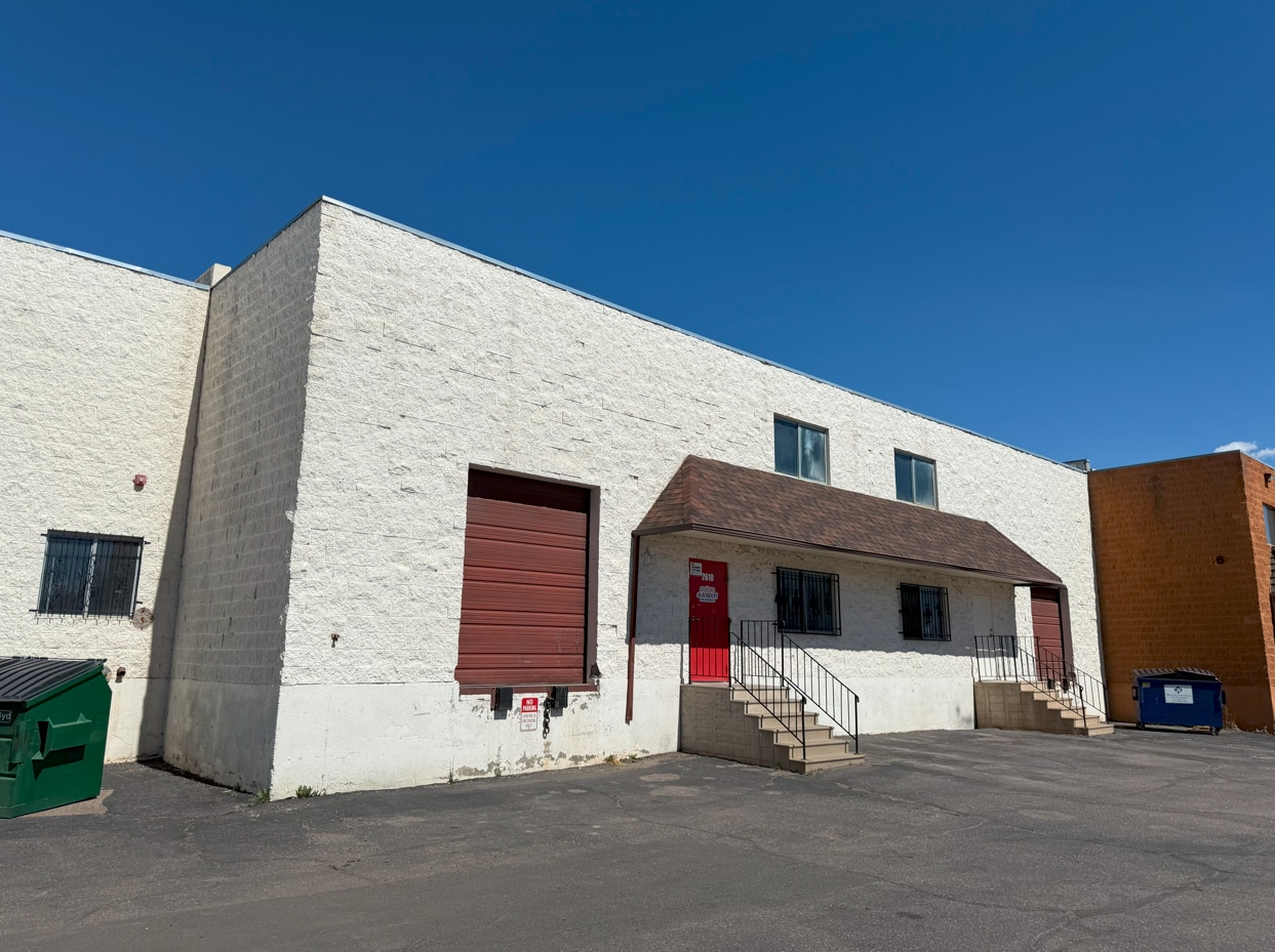 2610 S Raritan Cir, Englewood, CO à vendre Photo de l’immeuble– Image 1 sur 28
