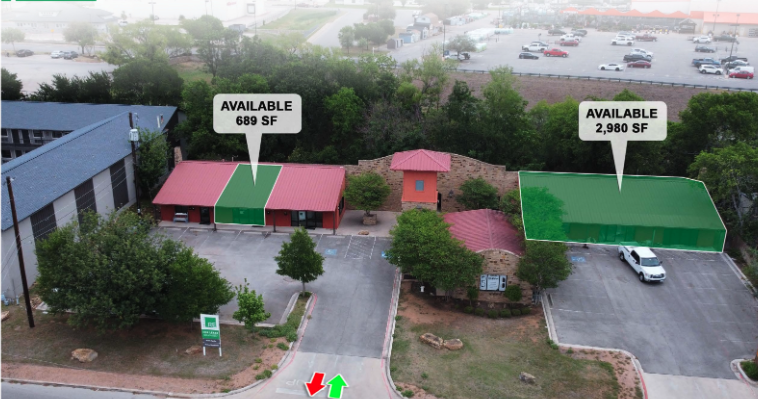 809 12th St, Marble Falls, TX à louer - Photo de l’immeuble – Image 1 sur 6