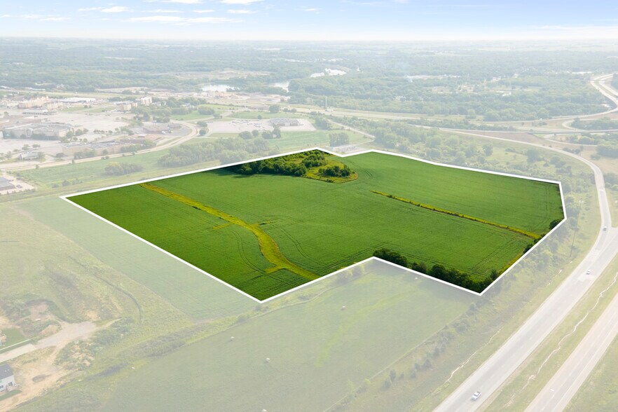 La Porte Road / Hess Road, Waterloo, IA à vendre - Aérien – Image 1 sur 10
