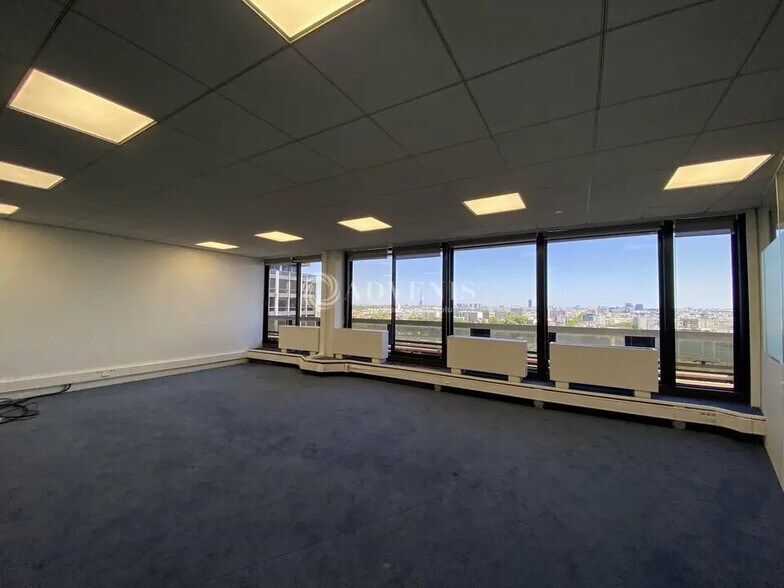 Bureau dans Saint-Cloud à louer - Photo de l’immeuble – Image 3 sur 14