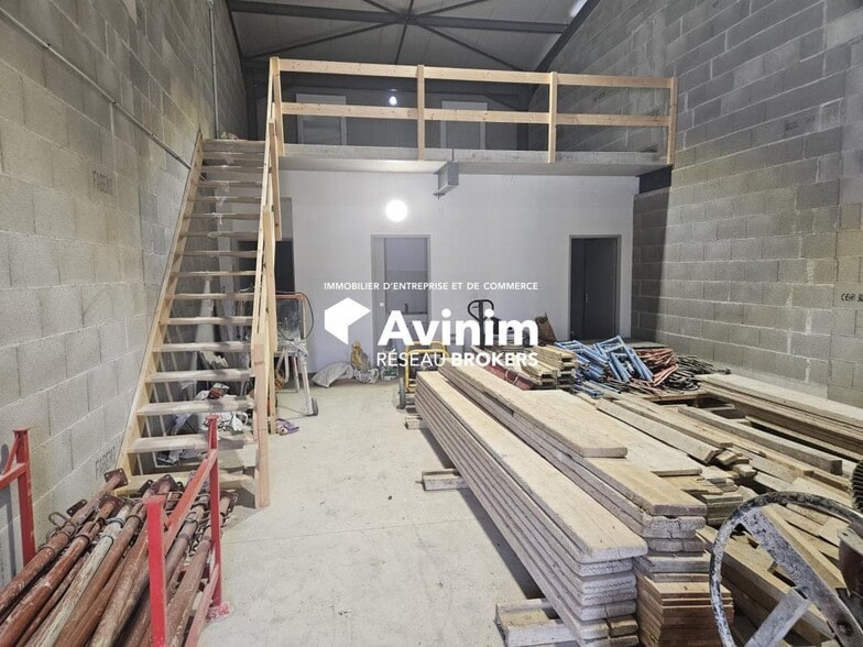 Industriel/Logistique dans Ceyzériat à vendre - Photo intérieure – Image 2 sur 5