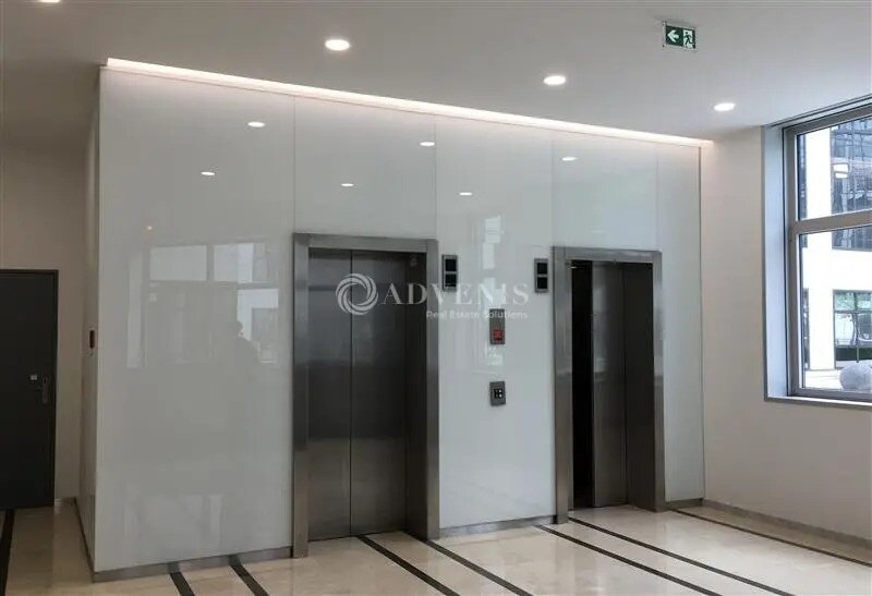 Bureau dans Noisy-le-Grand à louer - Photo de l’immeuble – Image 3 sur 6