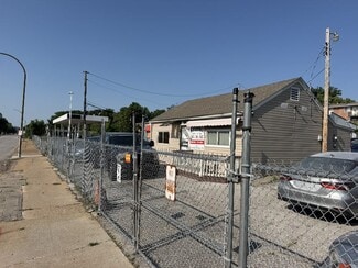 Plus de détails pour 8827 N Broadway, Saint Louis, MO - Local commercial à louer