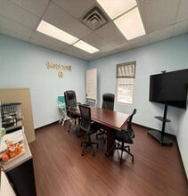 13 Coral St, Edison, NJ à louer Photo intérieure– Image 2 sur 6