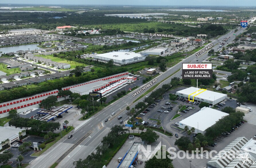 5200-5216 Okeechobee Rd, Fort Pierce, FL à louer - Photo de l’immeuble – Image 2 sur 8