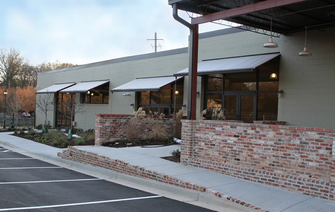 642 North Ave NW, Atlanta, GA à louer Photo principale– Image 1 sur 10