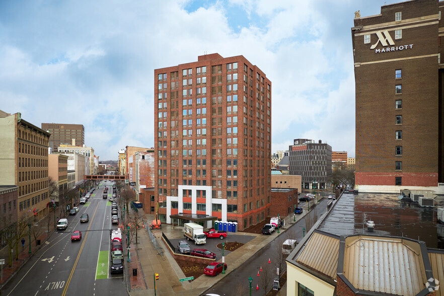 111 E Onondaga St, Syracuse, NY à louer - Aérien – Image 3 sur 4