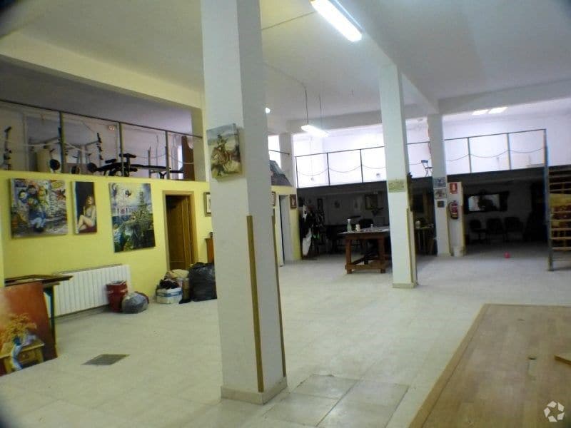 Cuenca, CUE 16003 - Lot Puerta DR, Esc. E -  - Photo intérieure - Image 1 of 7