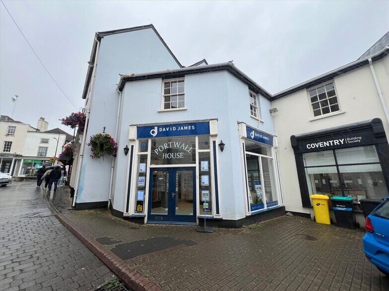 5 Bank St, Chepstow à vendre - Photo de l’immeuble – Image 2 sur 5