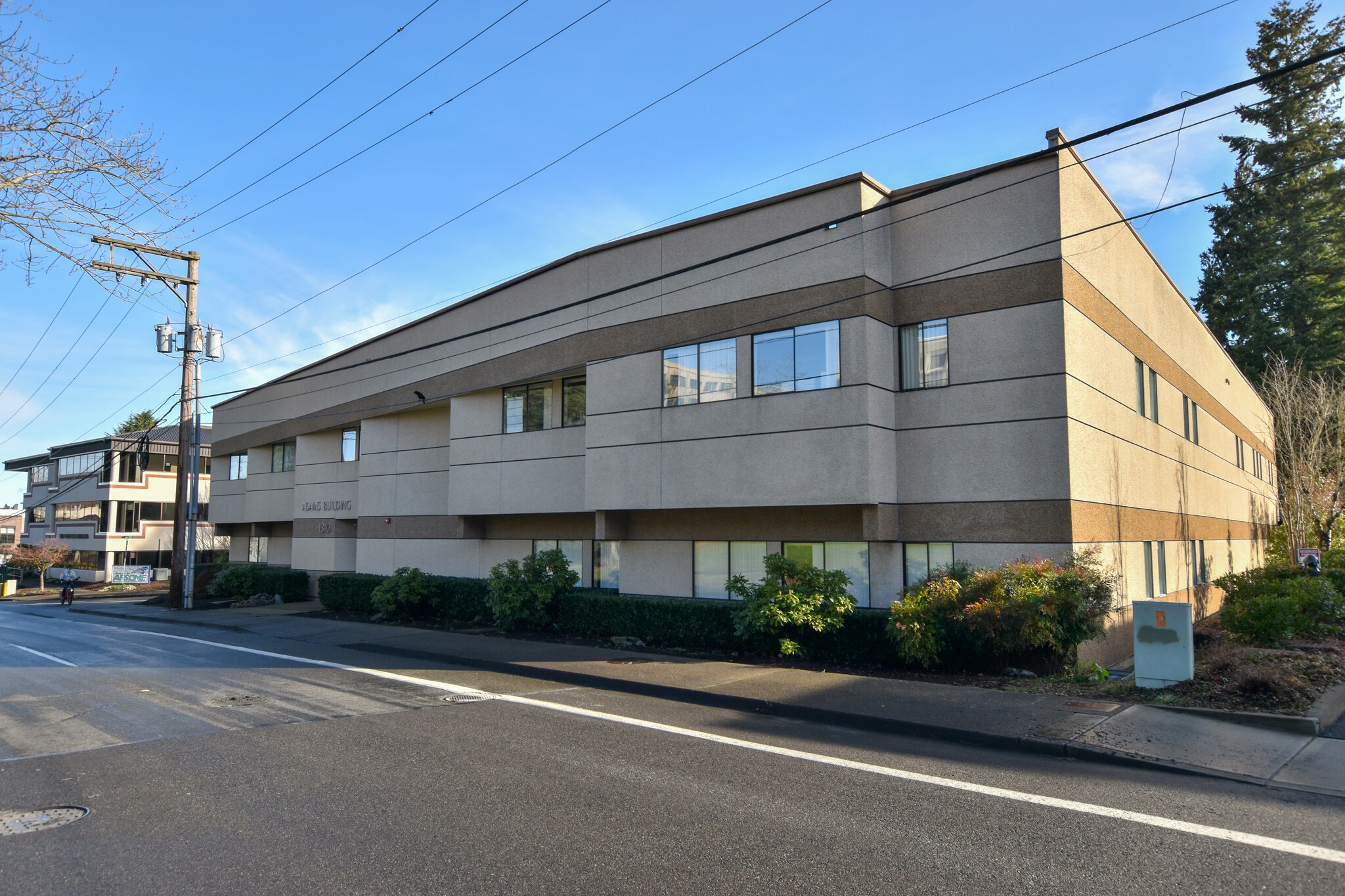 1310 Jefferson St SE, Olympia, WA à louer Photo de l’immeuble– Image 1 sur 13
