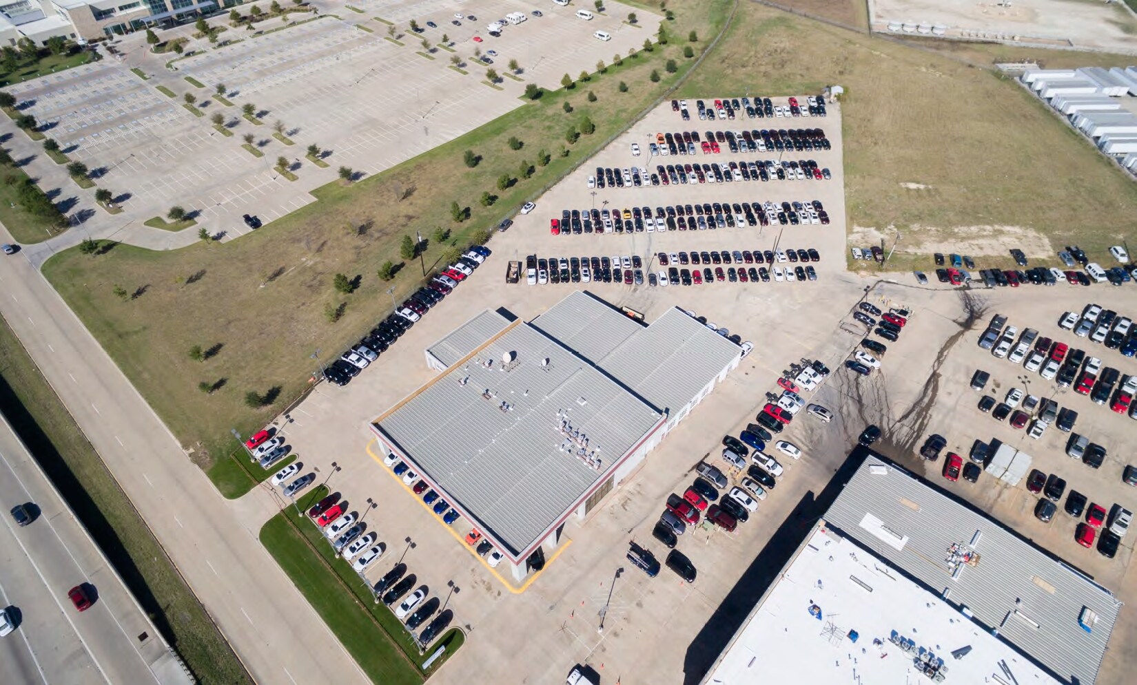 2301 SE Loop 820, Fort Worth, TX à louer Aérien– Image 1 sur 8