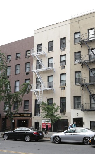 Plus de détails pour 321 E 14th St, New York, NY - Local commercial à louer