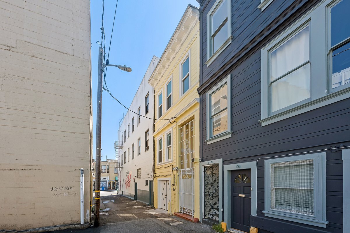 4-4A Card Alley, San Francisco, CA à vendre Photo principale– Image 1 sur 24
