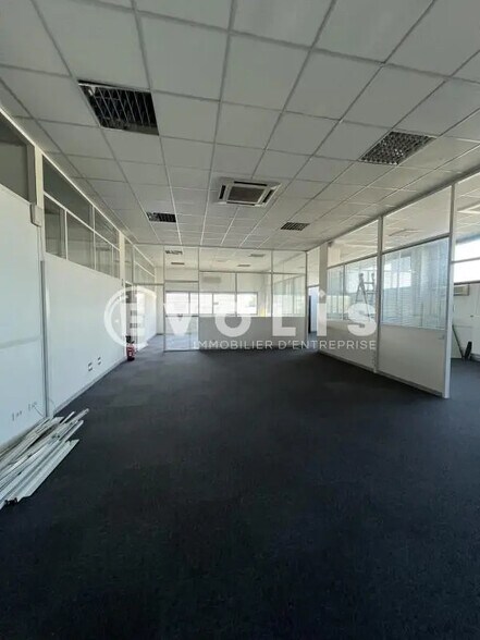 Bureau dans Champigny-sur-Marne à louer - Photo de l’immeuble – Image 1 sur 9