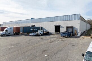 Plus de détails pour 1806 Richmond Hwy, Richmond, VA - Industriel/Logistique à vendre