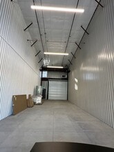 10981 Industrial way, Truckee, CA à louer Photo de l’immeuble– Image 1 sur 7