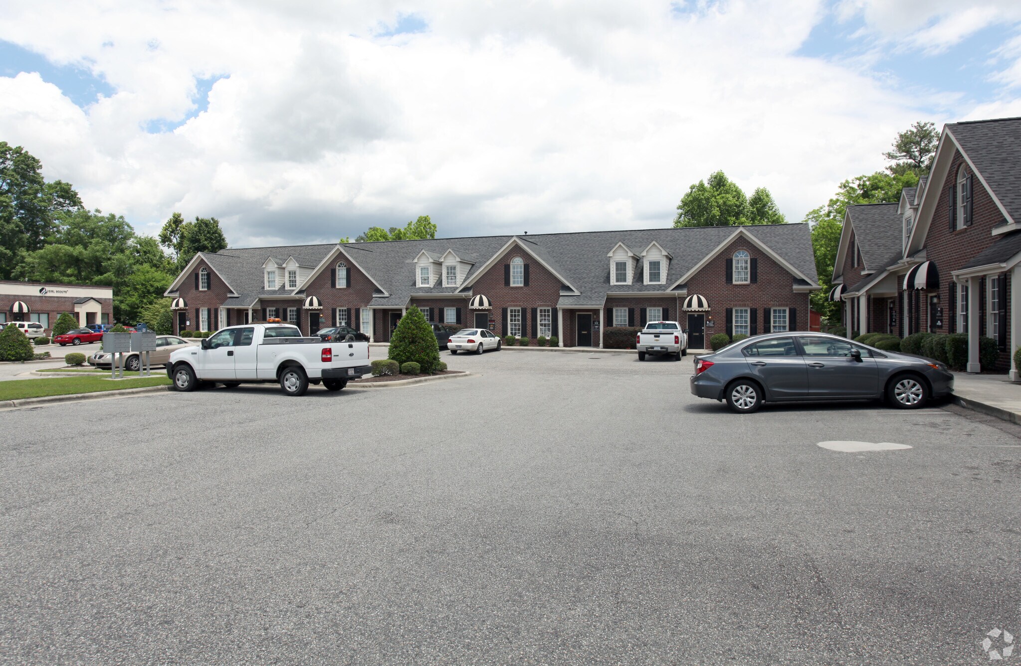 2018 Fort Bragg Rd, Fayetteville, NC à louer Photo principale– Image 1 sur 3