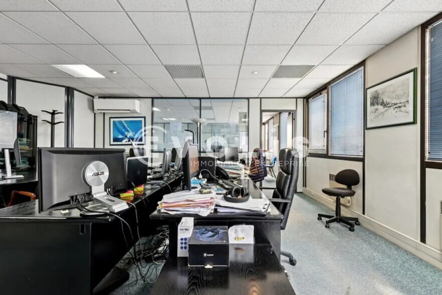 Bureau dans Nogent-sur-Marne à vendre - Photo de l’immeuble – Image 3 sur 14