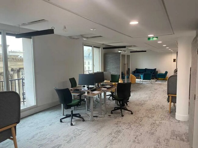 Plus de détails pour Coworking à louer