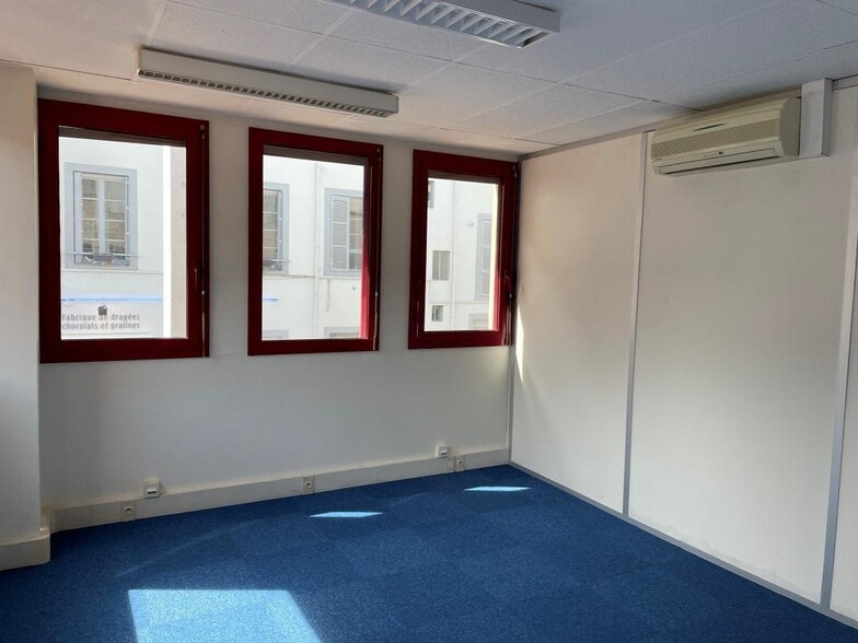 43 Rue De La Cité, Lyon à louer - Photo intérieure – Image 3 sur 4